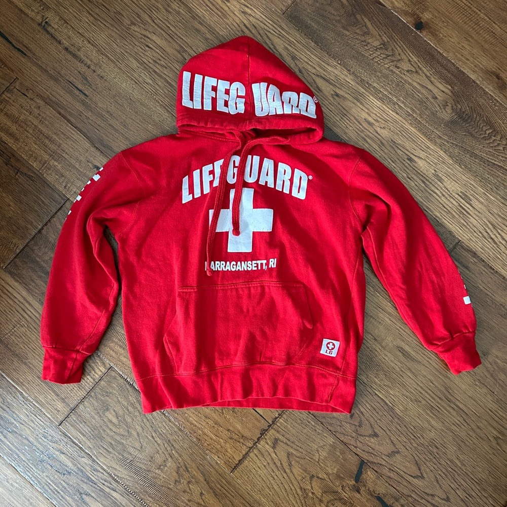 Lifeguard Narragansett Beach Hoodie Red Graphic Pullover Sweatshirt Size Small